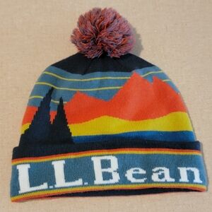 L.L. Bean Katahdin Pom Hat Print Carbon Navy 296924 NWT‎